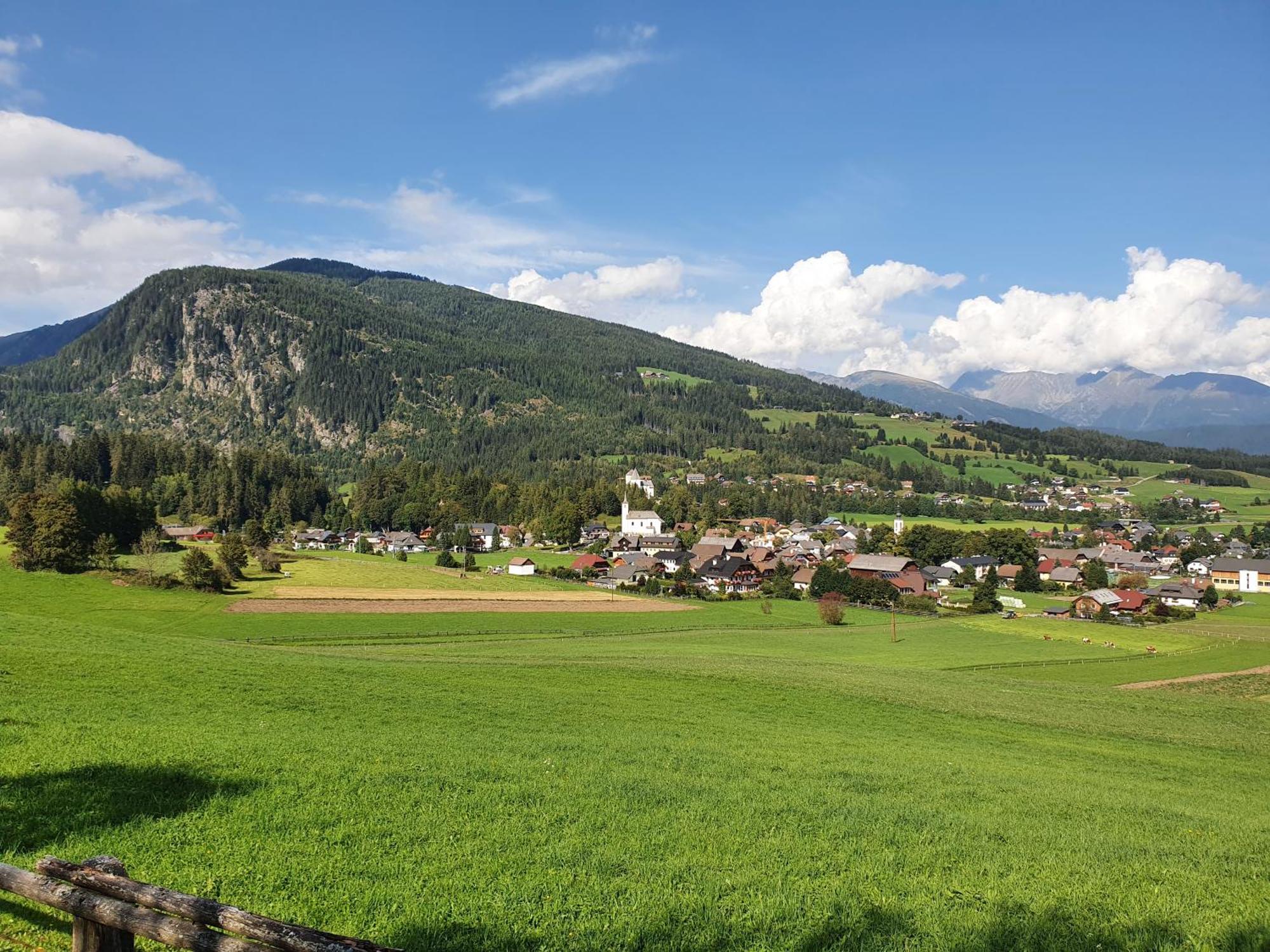 Ferienwohnungen Haus-Holzer Mauterndorf  Exterior photo